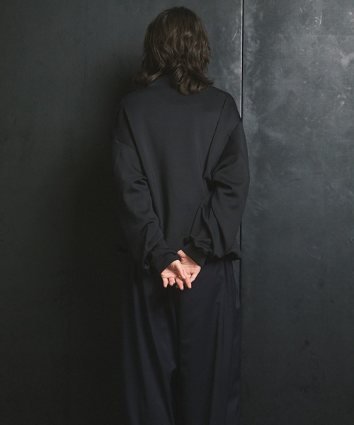 MAISON SPECIAL（メゾンスペシャル）の「《UNISEX》Mock Neck Prime-Over Sweat/モックネックプライムオーバースウェット【MAISON SPECIAL/メゾンスペシャル】（スウェット・メンズ・バーガンディー/ブラック/グレイッシュベージュ・0/1/2）」の19枚目の写真