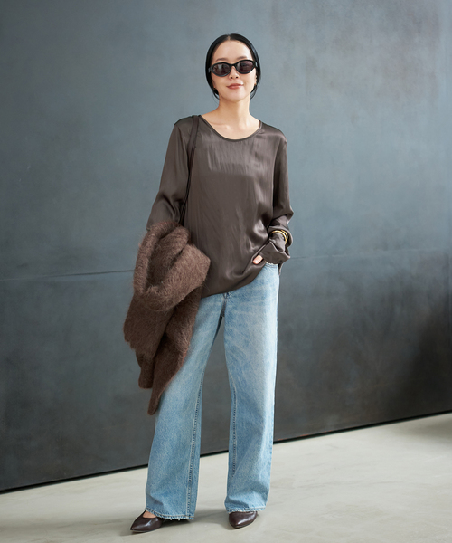 plage（プラージュ）の「R’IAM サテンロンT ブラウス（シャツ/ブラウス・レディース・ベージュ/ブラウン・FREE）」の3枚目の写真