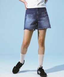 DISTORTED PRINT DENIM SHORTS BLUE