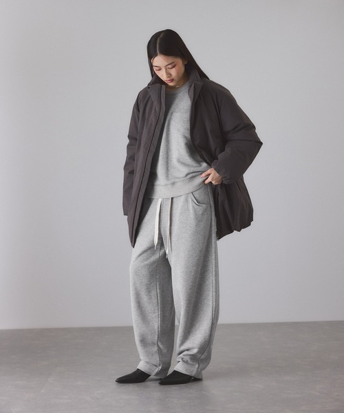 ADAM ET ROPE'(アダムエロペ)の「ウールミックスコクーンイージーパンツ(その他パンツ・レディース・グレー/サックスブルー/ホワイト系その他6・36/38)」の6枚目の写真