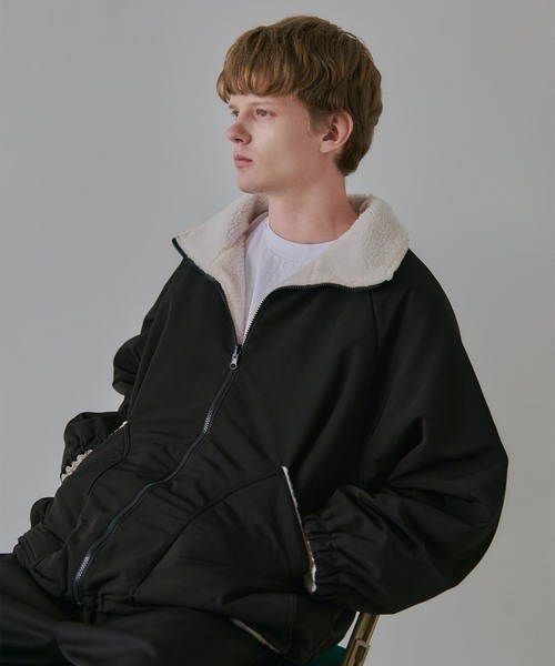 OSKR(オーエスケーアール)の「OSKR別注 リバーシブル ボアブルゾン(ブルゾン・メンズ・ブラック・MEDIUM/LARGE)」の1枚目の写真