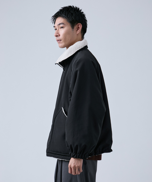 OSKR(オーエスケーアール)の「OSKR別注 リバーシブル ボアブルゾン(ブルゾン・メンズ・ブラック・MEDIUM/LARGE)」の9枚目の写真