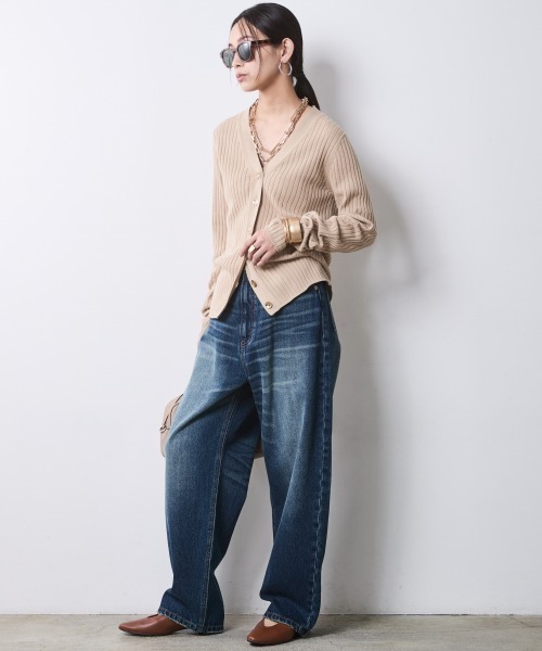 CHIC STYLE（シックスタイル）の「綿100％ワイドリブVネックニットカーディガン＜大きいサイズ有＞シックスタイル（カーディガン/ボレロ・レディース・チャコール/ベージュ/ブラック・5L/4L/3L/LL/L/M）」の5枚目の写真