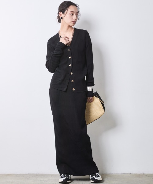 CHIC STYLE（シックスタイル）の「綿100％ワイドリブVネックニットカーディガン＜大きいサイズ有＞シックスタイル（カーディガン/ボレロ・レディース・チャコール/ベージュ/ブラック・5L/4L/3L/LL/L/M）」の10枚目の写真