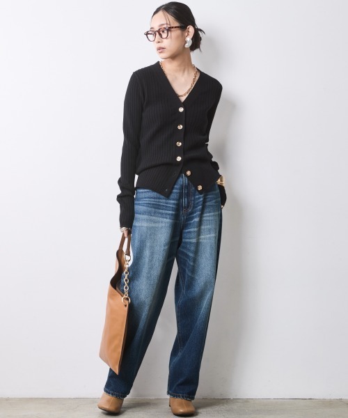 CHIC STYLE（シックスタイル）の「綿100％ワイドリブVネックニットカーディガン＜大きいサイズ有＞シックスタイル（カーディガン/ボレロ・レディース・チャコール/ベージュ/ブラック・5L/4L/3L/LL/L/M）」の12枚目の写真