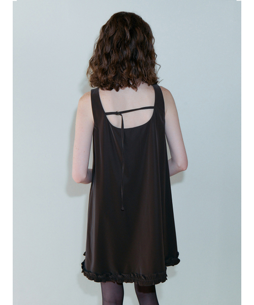 ETMON(エトモン)の「Frill Sleeveless Mini Dress, Brown(ワンピース・レディース・その他・F)」の5枚目の写真
