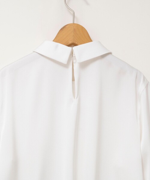 NOLLEY’S(ノーリーズ)の「ウォッシャブルNEWオトナサテン襟付きブラウス(シャツ/ブラウス・レディース・ベージュ/ホワイト・38)」の7枚目の写真