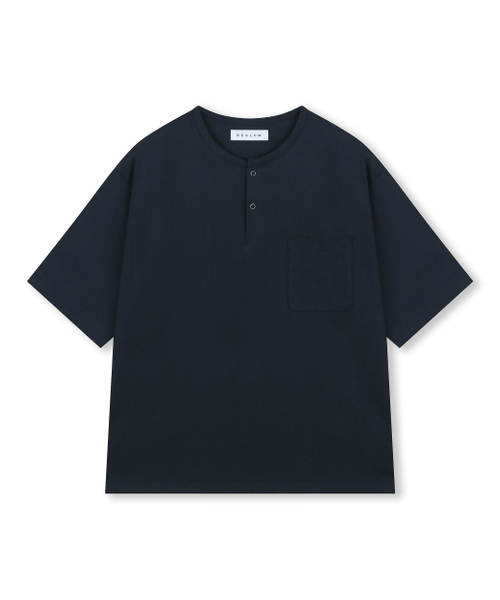 BESLOW(ビースロー)の「ルーズフィット ヘンリーネック Tシャツ ネイビー(Tシャツ/カットソー・メンズ・その他・SMALL/MEDIUM/LARGE/X-LARGE)」の1枚目の写真