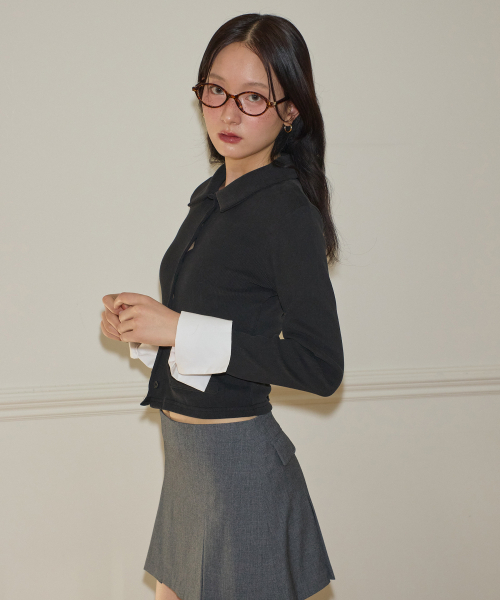 SALON DE YOHN(サロンドヨーン)の「Cuffs Collar Cardigan_ Black(カーディガン/ボレロ・レディース・その他・MEDIUM/SMALL)」の2枚目の写真