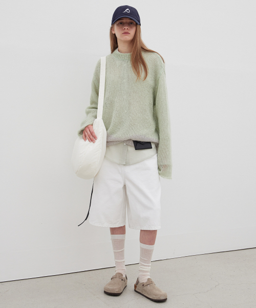 LEVAR(レバー)の「Levar Comfy Cross Bag - Off White(メッセンジャーバッグ・レディース・Off White・FREE)」の4枚目の写真
