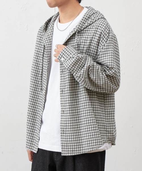 COLONY 2139（コロニートゥーワンスリーナイン）の「アソートチェックフードシャツ（シャツ/ブラウス・メンズ・ネイビー/アイボリー/ブラック/サックスブルー・MEDIUM/LARGE）」の6枚目の写真