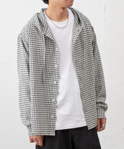 COLONY 2139（コロニートゥーワンスリーナイン）の「アソートチェックフードシャツ（シャツ/ブラウス・メンズ・ネイビー/アイボリー/ブラック/サックスブルー・MEDIUM/LARGE）」の8枚目の写真