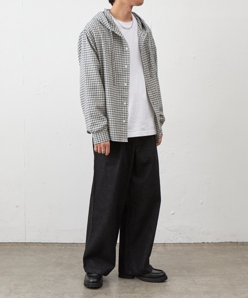 COLONY 2139（コロニートゥーワンスリーナイン）の「アソートチェックフードシャツ（シャツ/ブラウス・メンズ・ネイビー/アイボリー/ブラック/サックスブルー・MEDIUM/LARGE）」の12枚目の写真