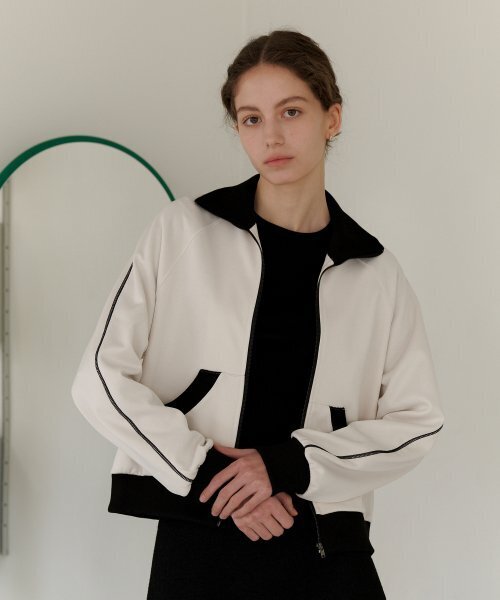YUPPE（ヨッペ）の「YUPPE COLOR ZIP-UP_CREAM（ブルゾン・レディース・その他・FREE）」の4枚目の写真