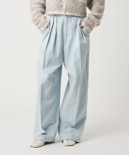 6（ロク）の「＜6(ROKU)＞コットンレーヨン タックパンツ 26SS（スラックス・レディース・ライトブルー・34/32/38/36）」の3枚目の写真