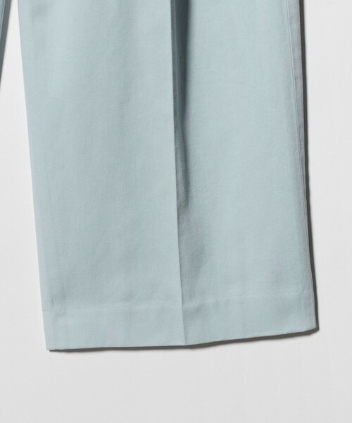 6（ロク）の「＜6(ROKU)＞コットンレーヨン タックパンツ 26SS（スラックス・レディース・ライトブルー・34/32/38/36）」の10枚目の写真