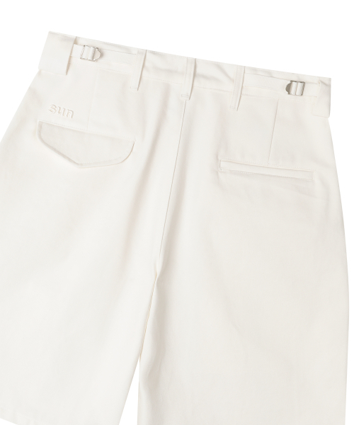 SUNDAY FRUIT MARKET（サンデーフルーツマーケット）の「SUN BERMUDA PANT IVORY（その他パンツ・レディース・その他・SMALL/MEDIUM/LARGE）」の5枚目の写真