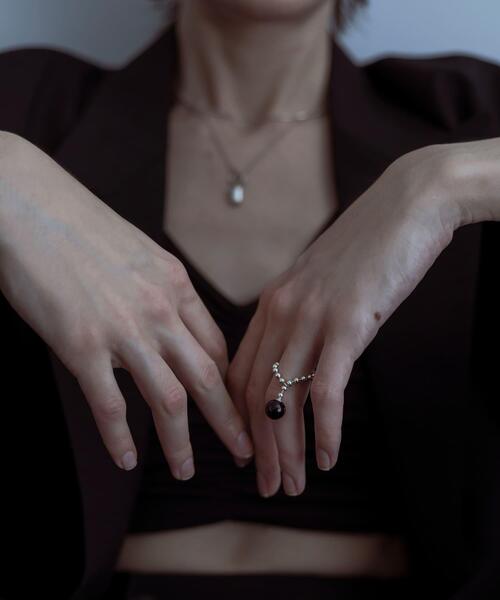 SMELLY(スメリー)の「SMELLY so’ onyx ball chain ring(リング・レディース・ブラック系その他・12)」の5枚目の写真