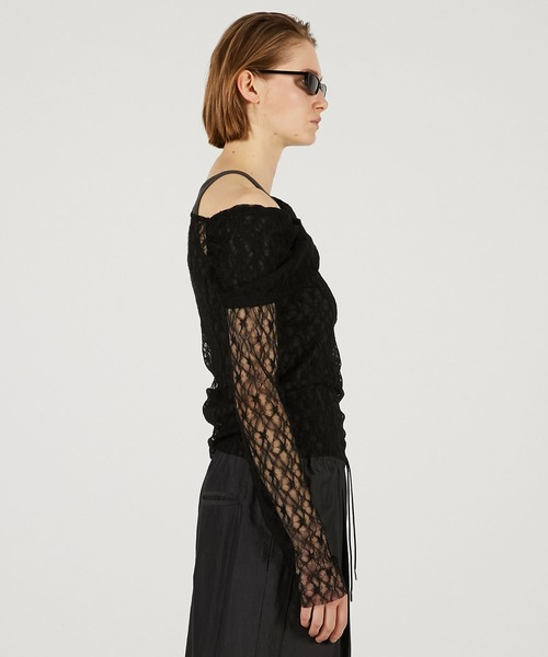 PRANK PROJECT（プランクプロジェクト）の「【2026Spring Pre-Order】オフショルダーレイヤードトップ / Off-Shoulder Layered Top（Tシャツ/カットソー・レディース・ブラック/ベージュ/ホワイト・FREE）」の17枚目の写真