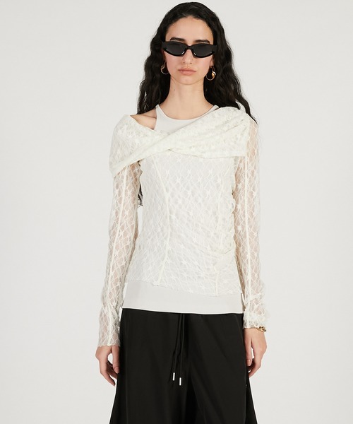 PRANK PROJECT（プランクプロジェクト）の「【2026Spring Pre-Order】オフショルダーレイヤードトップ / Off-Shoulder Layered Top（Tシャツ/カットソー・レディース・ブラック/ベージュ/ホワイト・FREE）」の7枚目の写真