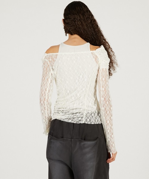 PRANK PROJECT（プランクプロジェクト）の「【2026Spring Pre-Order】オフショルダーレイヤードトップ / Off-Shoulder Layered Top（Tシャツ/カットソー・レディース・ブラック/ベージュ/ホワイト・FREE）」の12枚目の写真