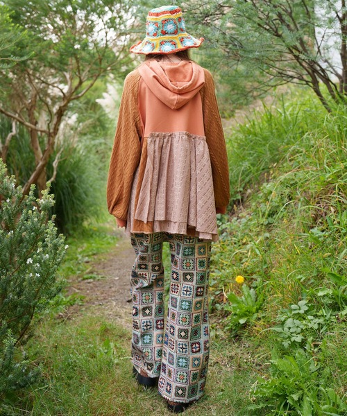 チャイハネ（チャイハネ）の「【チャイハネ】スラミィナフードトップス（パーカー・レディース・ブラック/オレンジ/ホワイト・FREE）」の13枚目の写真