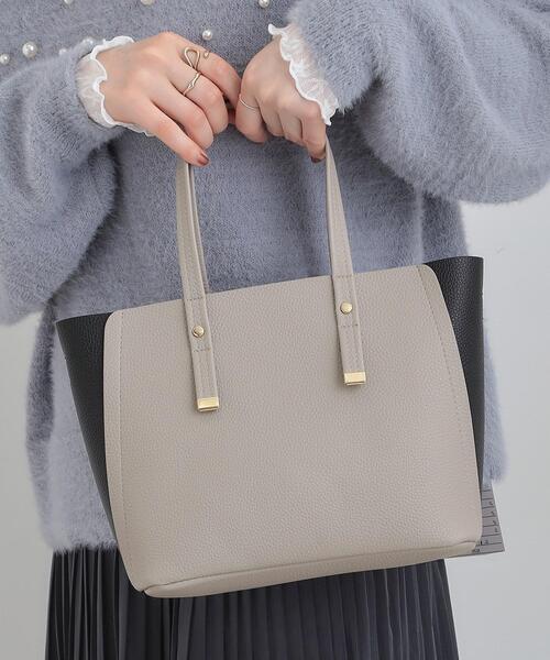 SHOO・LA・RUE（シューラルー）の「【軽量】ハンドル金具配色トートバッグ（トートバッグ・レディース・ベージュ系4/イエロー系4/グレー系4/ブラック系4/ブラック・00）」の3枚目の写真