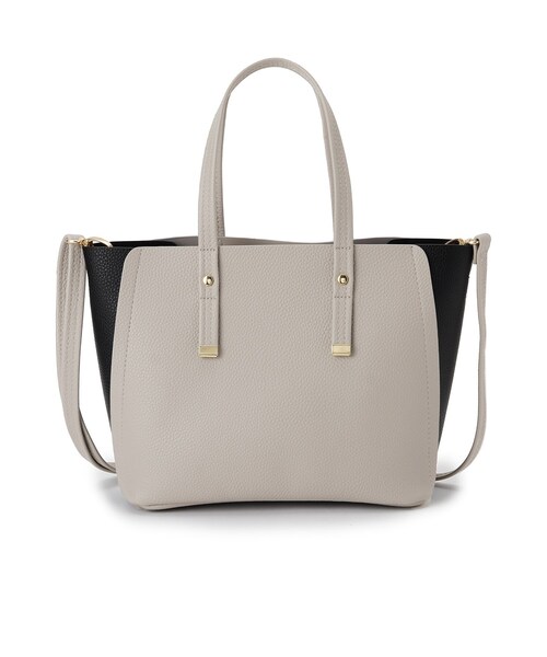 SHOO・LA・RUE（シューラルー）の「【軽量/2WAY】ハンドル金具 配色トートバッグ（トートバッグ・レディース・ベージュ系4/イエロー系4/グレー系4/ブラック系4/ブラック・00）」の17枚目の写真