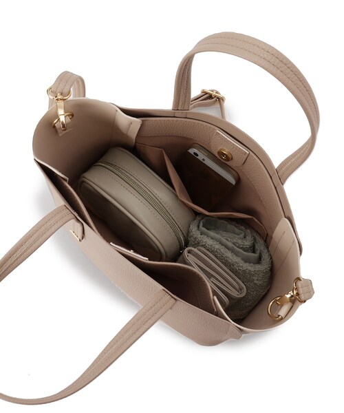 SHOO・LA・RUE（シューラルー）の「【軽量】ハンドル金具配色トートバッグ（トートバッグ・レディース・ベージュ系4/イエロー系4/グレー系4/ブラック系4/ブラック・00）」の13枚目の写真