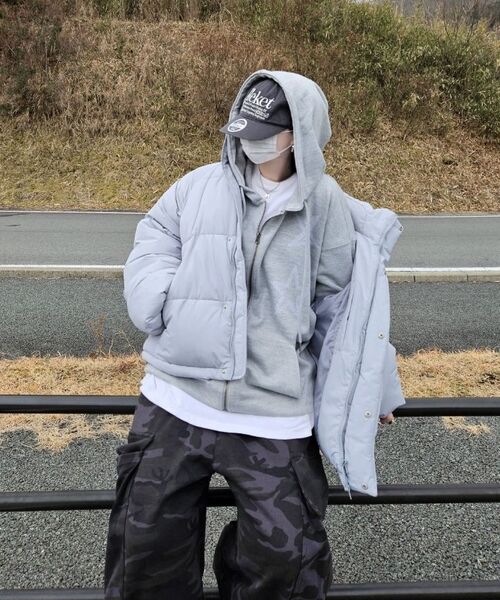 NOTUSUAL(ノットユージュアル)の「ドットスター 2way フードジップアップ 2カラー(パーカー・レディース・ライトグレー/ブラック/ホワイト/ネイビー・SMALL/MEDIUM/LARGE/X-LARGE)」の19枚目の写真