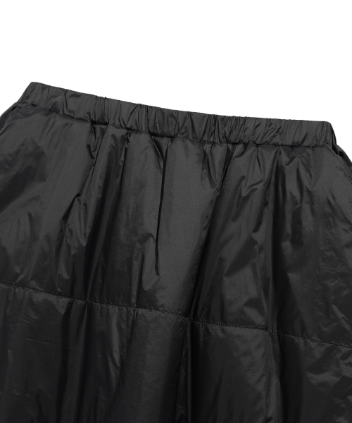 NICE GHOST CLUB（ナイスゴーストクラブ）の「MIDI PUFFER SKIRT_BLACK(NG2EFFPA91A)（スカート・レディース・ブラック・S/M）」の3枚目の写真