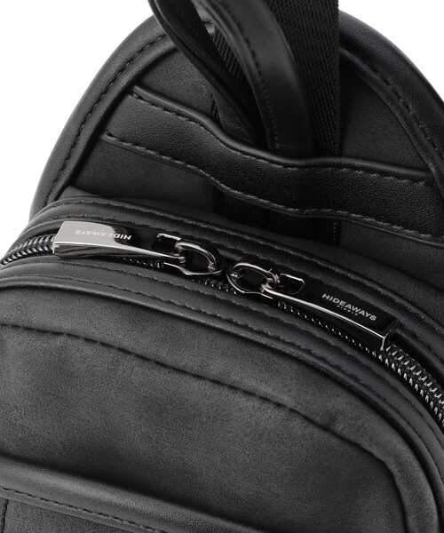 HIDEAWAYS NICOLE（ハイダウェイニコル）の「ミニボディバッグ（ボディバッグ/ウエストポーチ・メンズ・ホワイト/その他4/ブラック/その他2・FREE）」の12枚目の写真