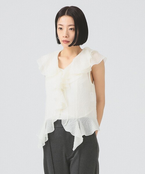 Ray BEAMS（レイビームス）の「ラッフルカラー ノースリーブ ブラウス（シャツ/ブラウス・レディース・オフホワイト/ブラック・ONE SIZE）」の6枚目の写真