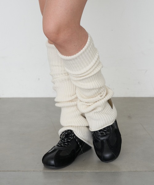 RAY CASSIN（レイカズン）の「ルーズレッグウォーマー（レッグウォーマー・レディース・ホワイト/ベージュ/グレー/ブラック・FREE）」の7枚目の写真