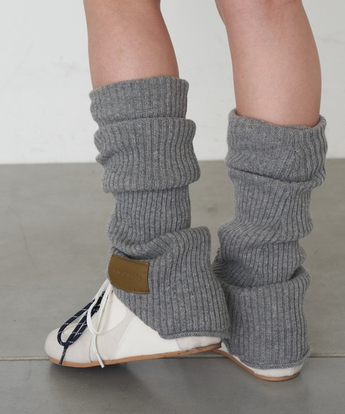 RAY CASSIN（レイカズン）の「ルーズレッグウォーマー（レッグウォーマー・レディース・ホワイト/ベージュ/グレー/ブラック・FREE）」の20枚目の写真