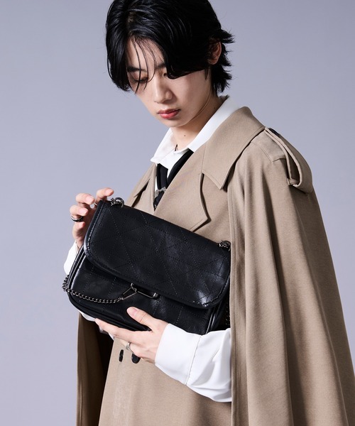 Ellno Loset（エルノロゼット）の「2wayエンボスチェーンショルダーバック（ショルダーバッグ・メンズ・ブラック・FREE）」の7枚目の写真