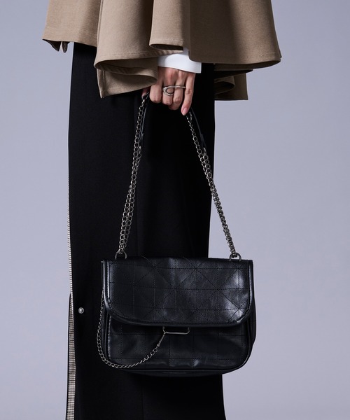 Ellno Loset（エルノロゼット）の「2wayエンボスチェーンショルダーバック（ショルダーバッグ・メンズ・ブラック・FREE）」の6枚目の写真