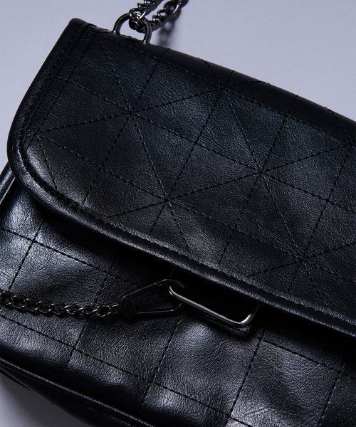 Ellno Loset（エルノロゼット）の「2wayエンボスチェーンショルダーバック（ショルダーバッグ・メンズ・ブラック・FREE）」の9枚目の写真