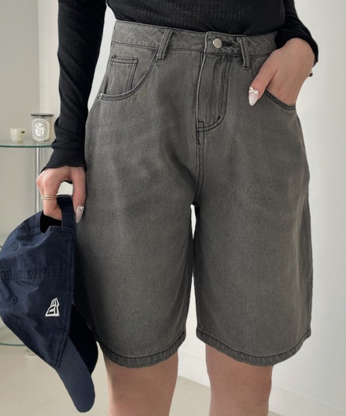 TREOVER(トレオーバー)の「カジュアルになりすぎない大人のデニムハーフパンツ(デニムパンツ・レディース・ブルー/ブラック/ライトブルー・MEDIUM/LARGE/LL)」の1枚目の写真