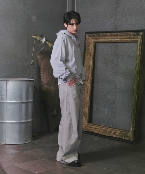 Confirm（コンファーム）の「『Confirm』 Logo Embroidery FullZIP Hoodie / 『Confirm』ロゴ刺繍フルジップパーカー ダブルジップ メンズ レディース ユニセックス（パーカー・メンズ・ブラック/スカイブルー/チャコールグレー・S/M/L）」の12枚目の写真