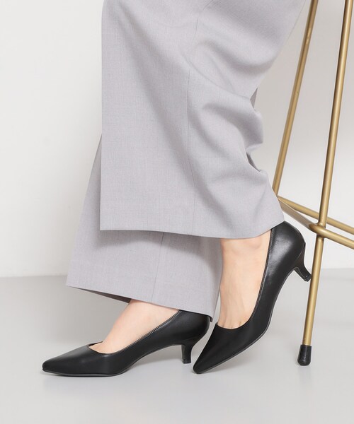 THE SHOP TK （ザ ショップ ティーケー ）の「ローヒールベーシックパンプス（パンプス・レディース・ベージュ/ブラック・30/35/45）」の3枚目の写真