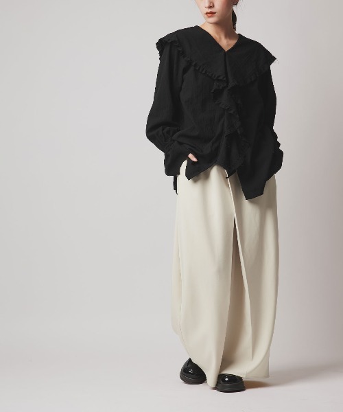 W:Huku(フーク)の「【W:Huku / ソフトタッチツイル】ラップ ワイドパンツ / Soft-Touch Twill Wrap Wide-Leg Pants(その他パンツ・レディース・ブラウン系その他/グレー系その他/ブラック/ベージュ系その他・FREE)」の9枚目の写真