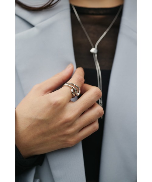 STYLEMIXER(スタイルミキサー)の「アートラインリング(リング・レディース・ゴールド/シルバー・FREE)」の3枚目の写真