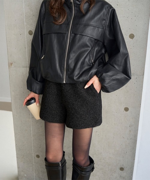 KOBE LETTUCE(コウベレタス)の「もこもこボアショートパンツ(その他パンツ・レディース・ブラック/グレー・M)」の4枚目の写真