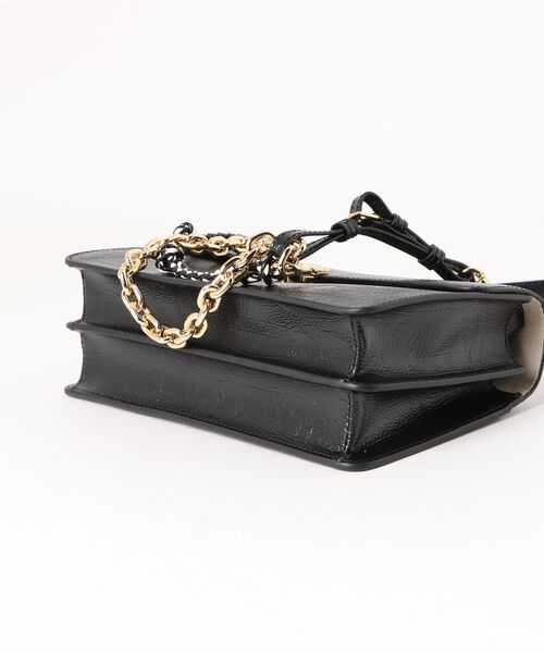 CHARLES & KEITH(チャールズ & キース)の「Acelynn エイスリン ロープチェーンショルダーバッグ(ショルダーバッグ・レディース・ブラック/バーガンディー/ダークブラウン系3・M)」の12枚目の写真