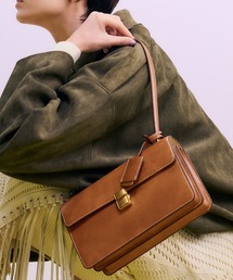 CHARLES & KEITH｜チャールズ & キースのショルダーバッグ（ブラウン