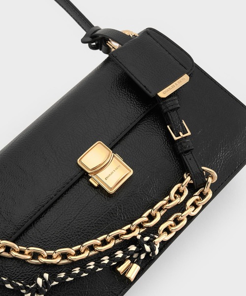 CHARLES & KEITH(チャールズ & キース)の「Acelynn エイスリン ロープチェーンショルダーバッグ(ショルダーバッグ・レディース・ブラック/バーガンディー/ダークブラウン系3・M)」の10枚目の写真