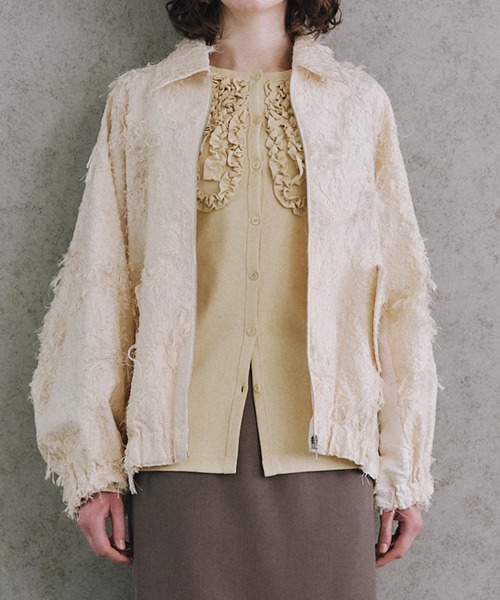 LE CIEL BLEU（ルシェルブルー）の「ジャカードボンバーブルゾン / Jacquard Bomber Blouson（ブルゾン・レディース・ブラック/アイボリー・36）」の7枚目の写真