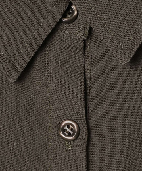 LEPSIM（レプシィム）の「マルメリウエストリボン長袖シャツ　633064（シャツ/ブラウス・レディース・ネイビー/カーキブラウン/ブラック/アイボリー・FREE）」の18枚目の写真