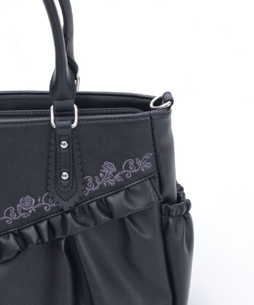 axes femme（アクシーズファム）の「ローズ刺繍フリルＡ４トート（トートバッグ・レディース・ブラック/ピンク/ブルー・FREE）」の19枚目の写真